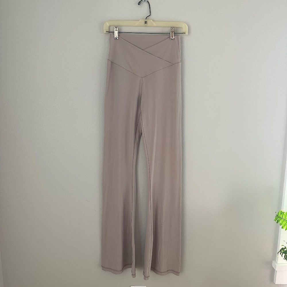Aerie Offline Flare Yoga Leggings